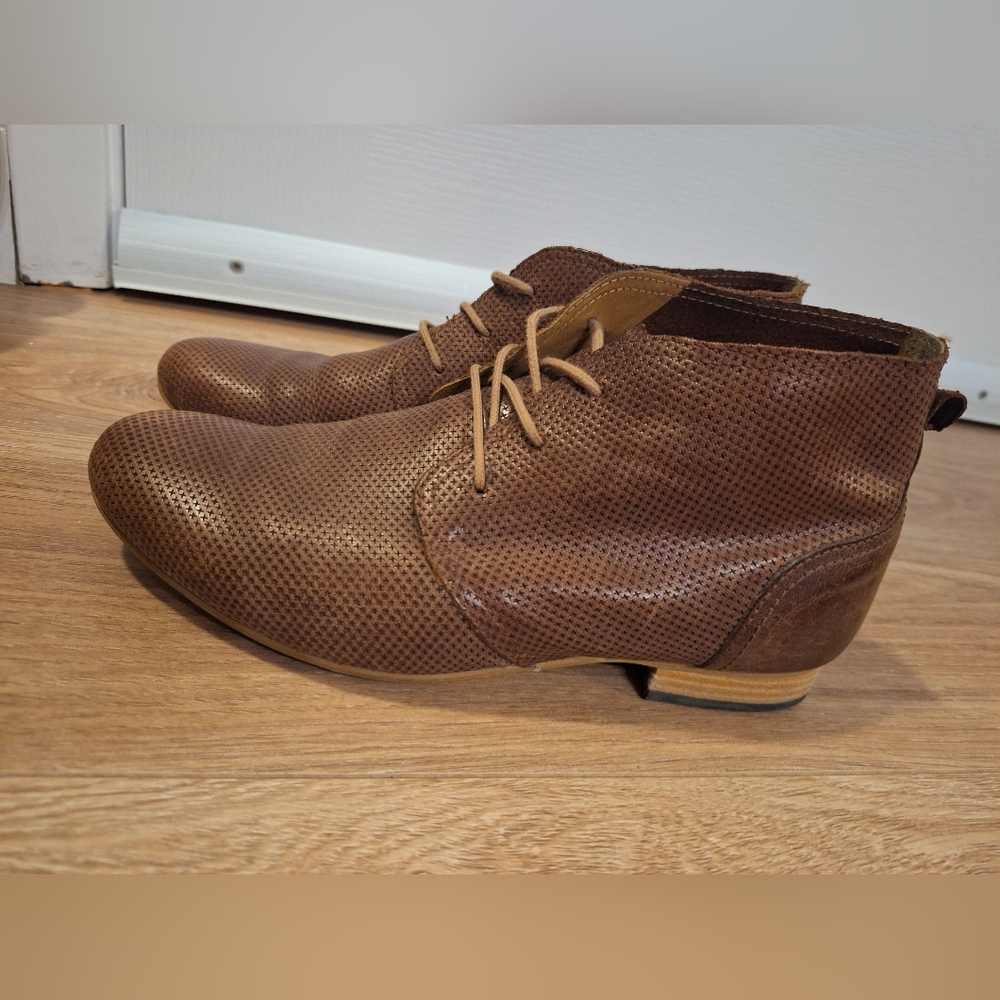 J Shoes leather oxfords, brown, size 7